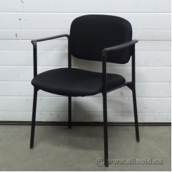 Black Cloth Guest Side Chair w Arms